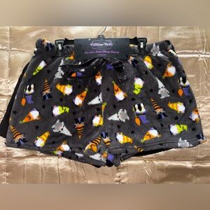 Pillow Talk Halloween 2 piece short pack